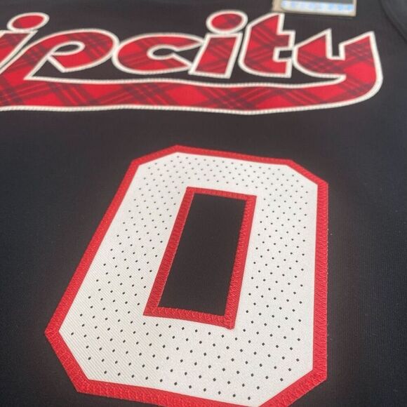 Nike Portland Trailblazers Damian Lillard City Edition Jersey Mens 44 DX8774-010 - Picture 5 of 12